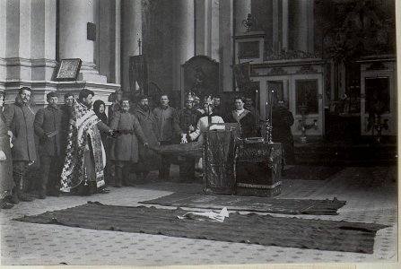 Russische Trauung. Umzug um den Altar. (BildID 15662987)