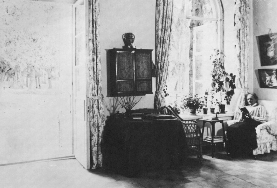 Russischer Photograph - Fürst Jewgenij Nikolajewitsch Trubezkoj mit seiner Familie in ihrem Landhaus in Begutschino (1) (Zeno Fotografie)