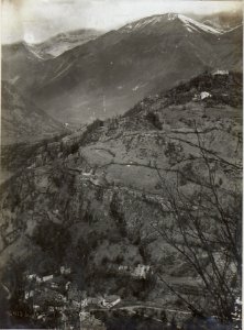 Rundblick von Kote 588 (Kormarice) Feindl.Stellung bei Cygin links, rechts Kosarce eigene Stellung auf Sv.Maria. (BildID 15597749)