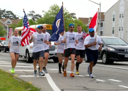 Run for the Fallen 150430-N-MW280-058