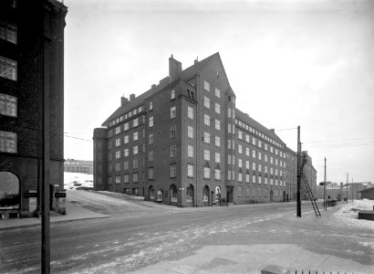 Runeberginkatu 29 (-Sammonkatu 2, vas.), Virkamiesasunto-osakeyhtiön talo - N25704 (hkm.HKMS000005-km0000mj74)