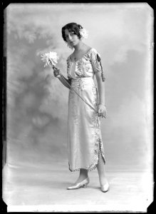 Ruth Lindberg in Bilkurtis at Djurgårdsteatern 1912 - SMV - GL078