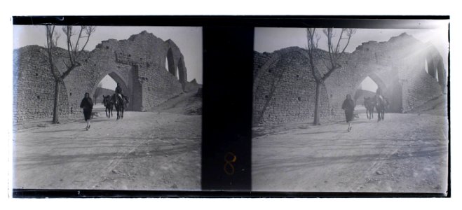 Ruïnes de l'aqüeducte als voltants de Morella