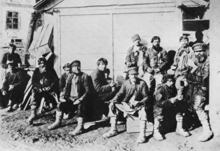 Russischer Photograph - Bauern und Bootsleute aus Nischnij-Nowgorod (Zeno Fotografie)