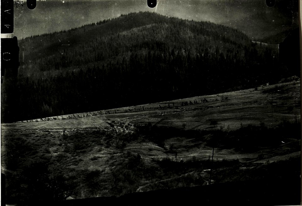 Russische Hauptstellung bei Solotwyno, 5,5km, 30. April 1917. (BildID 15590942)