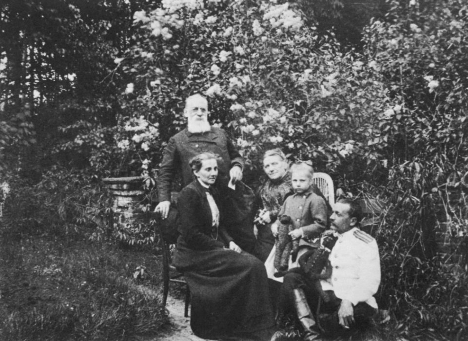 Russischer Photograph - Das gesellschaftliche Leben im russischen Landhaus (3) (Zeno Fotografie)