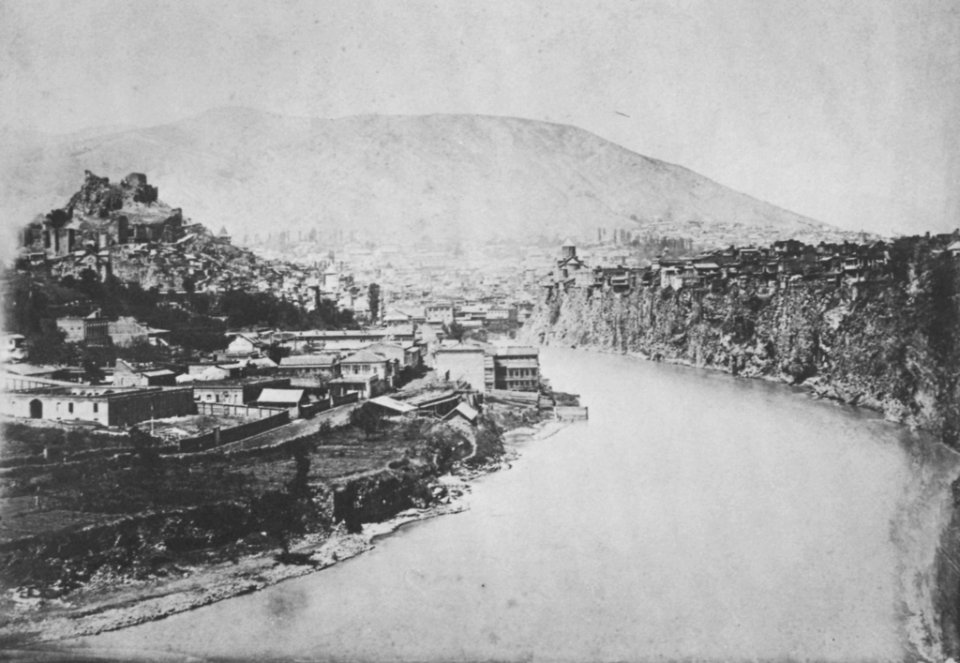 Russischer Photograph - Tiflis an den Ufern der Kura (Zeno Fotografie)