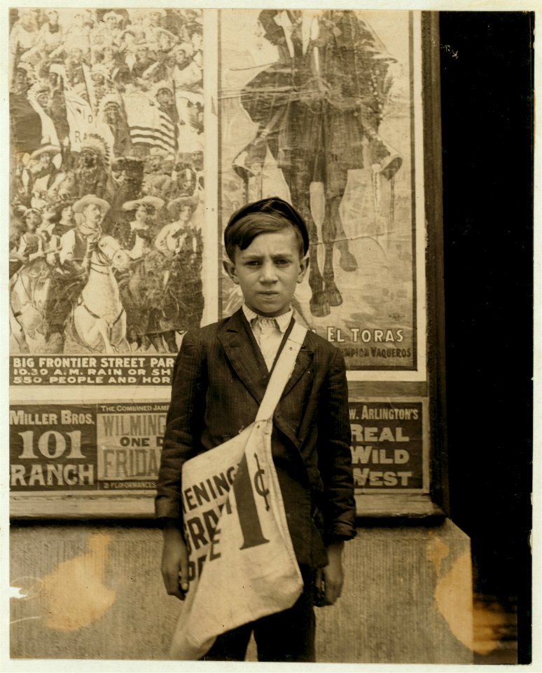 S. Russell, 33 E. 22nd St. Newsboy, 12 years of age. Selling newspapers 2 years. Average earnings 20 cents daily. Selling newspapers own choice. Father earns $18 weekly. Boy deposits LOC cph.3a21176