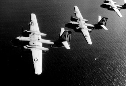 S-2E Tracker of VS-33 in flight in 1968