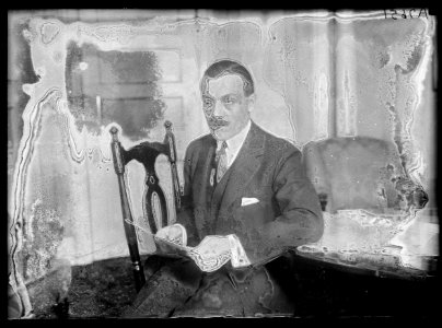 S. Yousry Pasha, the 1st Egyptian Rep. to any foreign country. Photo at the Willard LCCN2016887054
