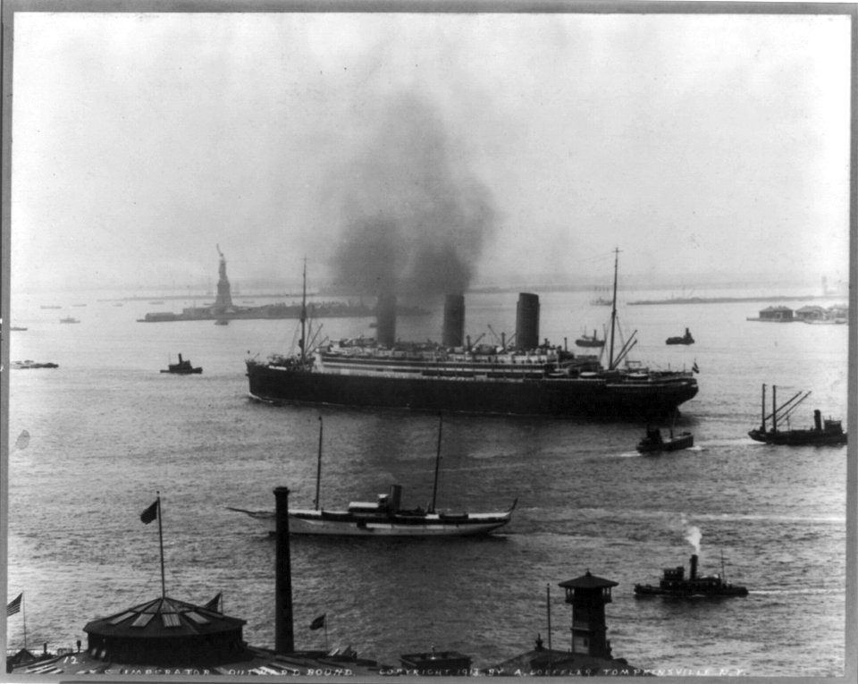 S.S. IMPERATOR outward bound LCCN2002709403
