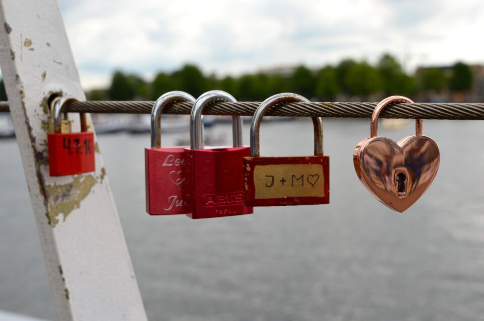 Lock hearts heart
