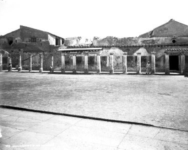 S03 06 01 001 image 383