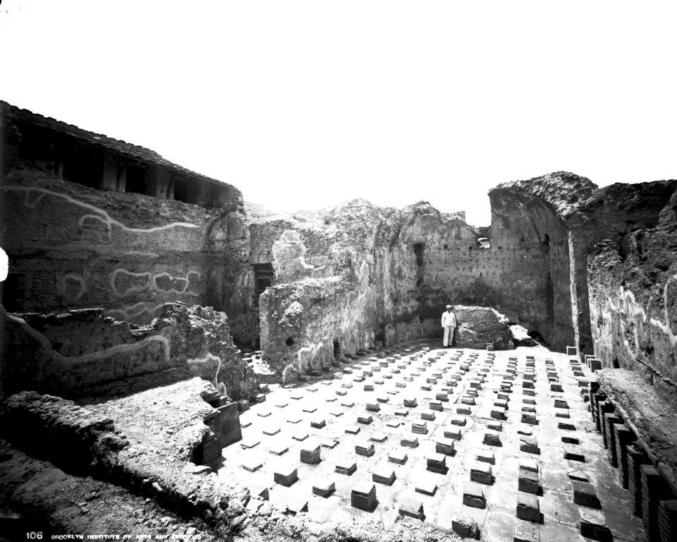 S03 06 01 001 image 387