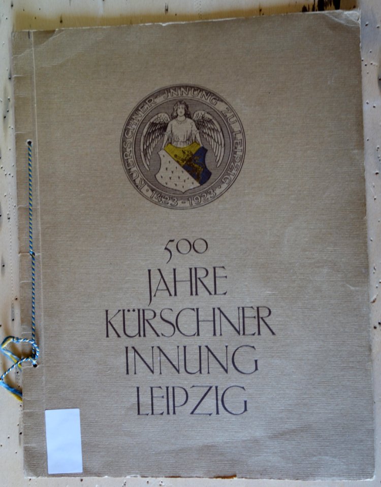 Rötha, Kürschnerei und Pelz-Zurichterei Udo Meinelt, 2017 (83) 500 Jahre Kürschner-Innung Leipzig