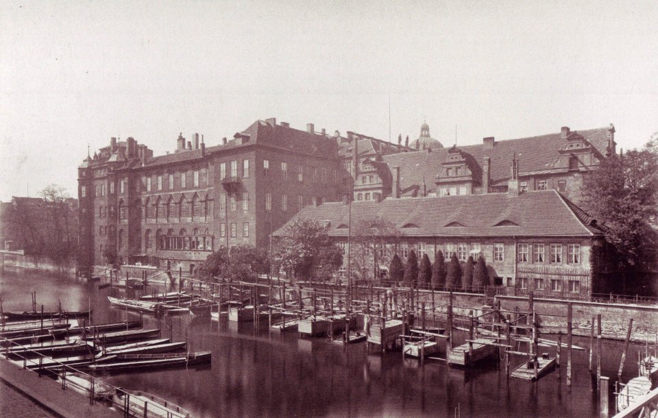 Rückseite des Berliner Stadtschlosses, um 1880