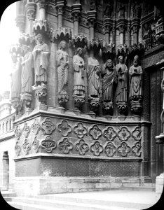 S03 06 01 003 image 718