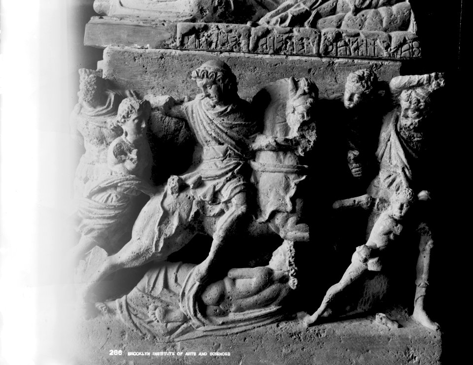 S03 06 01 001 image 645