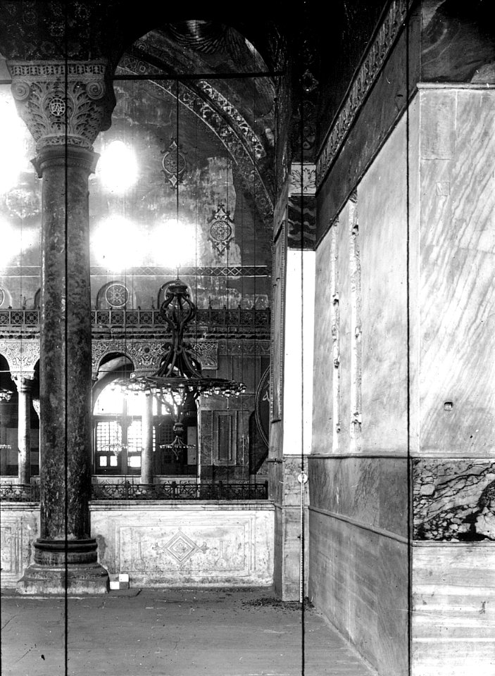 S03 06 01 009 image 1176