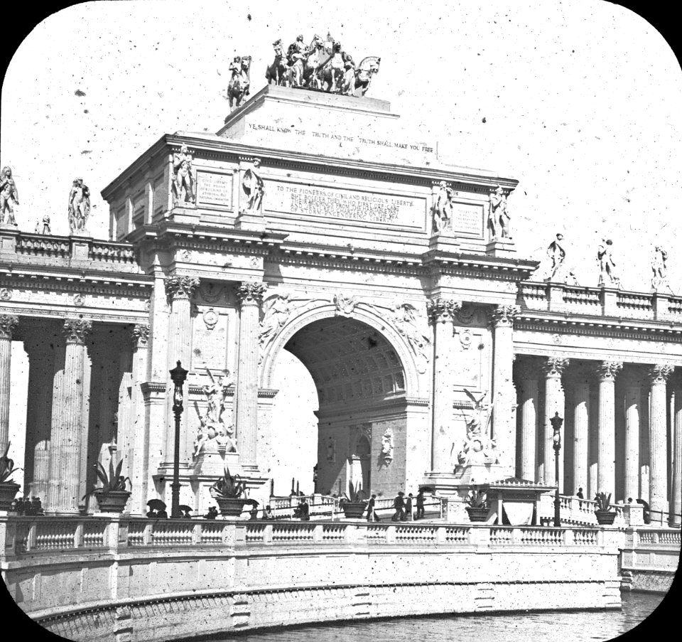 S03 06 01 016 image 2205