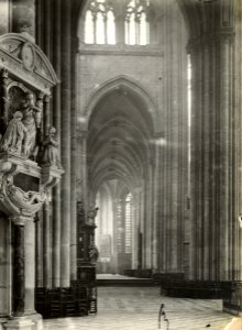 S03 06 01 003 image 761