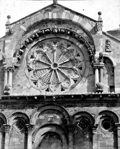 S03 06 01 026 image 3283
