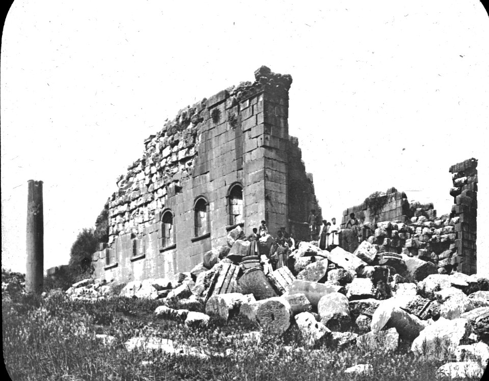 S03 06 01 023 image 3045