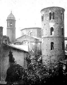 S03 06 01 025 image 3181