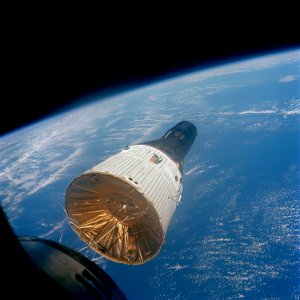 S65-63220 (26601142552)