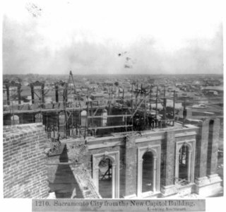 Sacramento City from the New Capitol Building looking Northeast LCCN2002722034