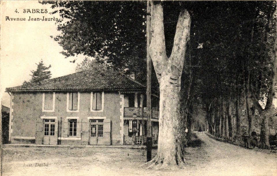 Sabres - avenue Jean-Jaurès