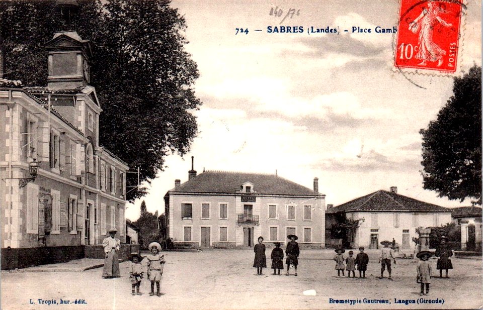 Sabres - Place Gambetta 1b
