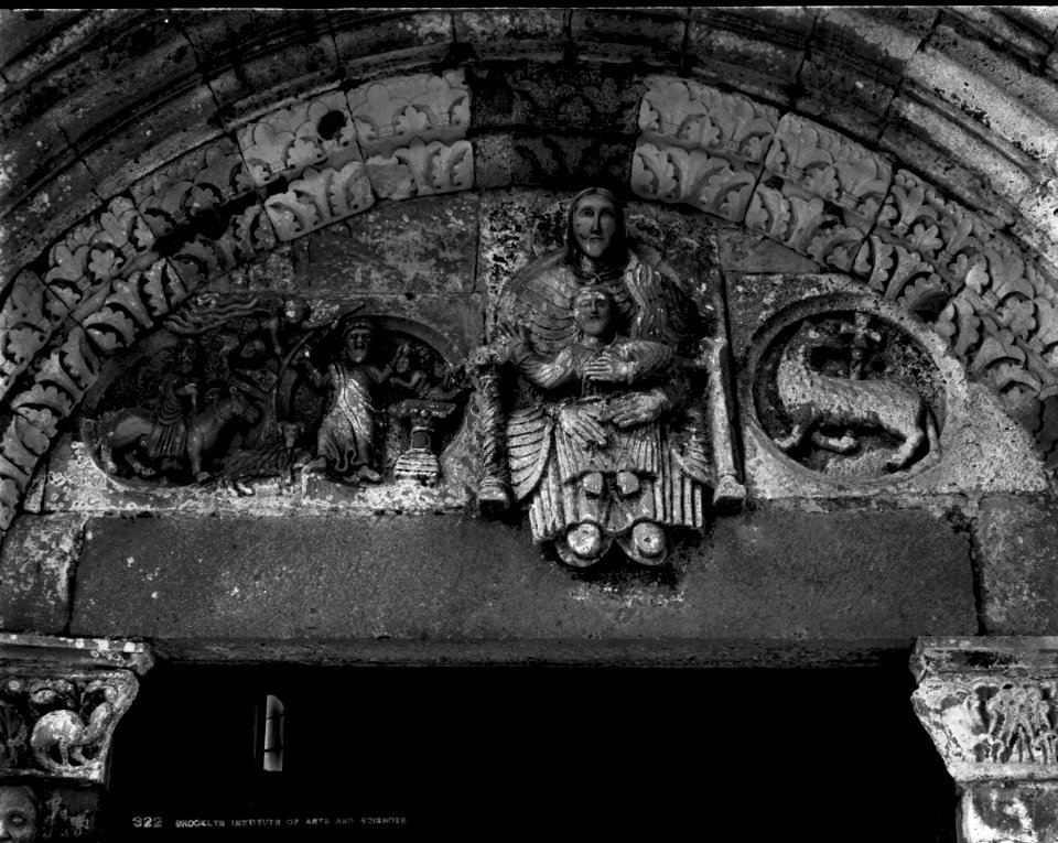 S03 06 01 001 image 529