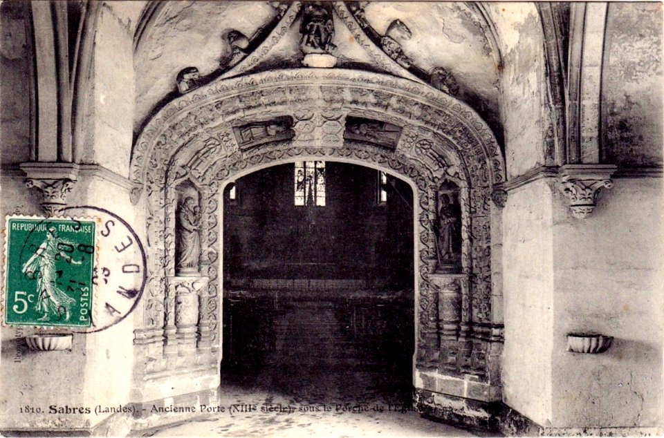 Sabres - église - portail 3 (Tropis)