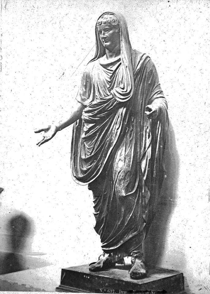 S03 06 01 020 image 2523