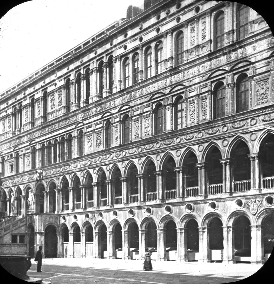 S03 06 01 027 image 3334