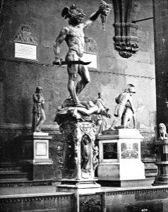 S03 06 01 020 image 2581