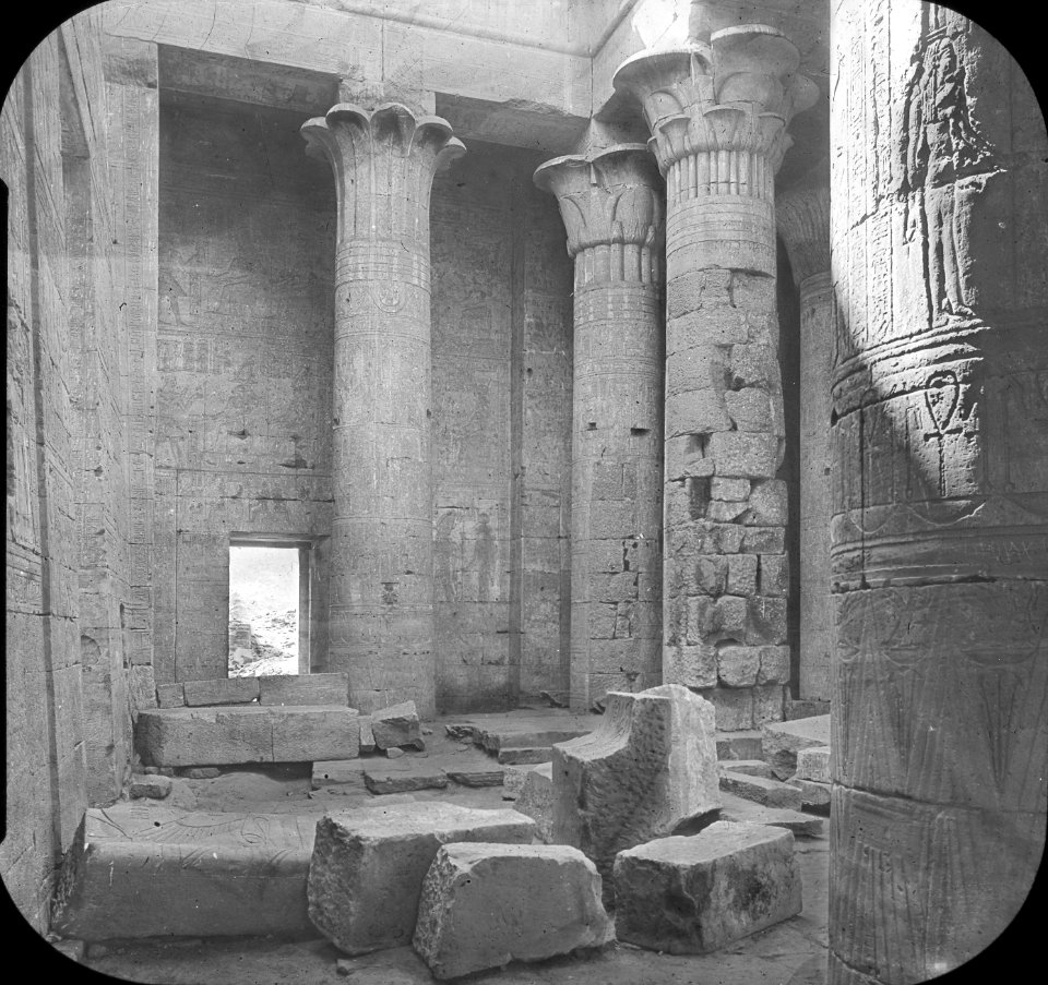 S10.08 Philae, image 9650