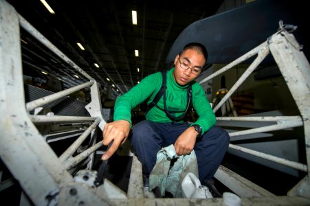Sailor conducts maintenance aboard USS Dwight D. Eisenhower. (8637769550)