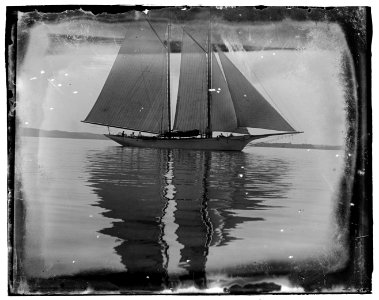 Sailboat LCCN2016819296