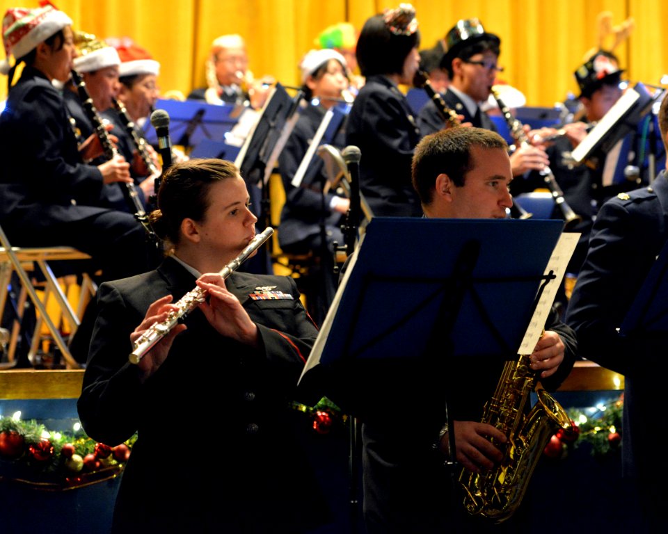 Sailor plays with Japan Air Self-Defense Force Band 131207-N-DP652-002