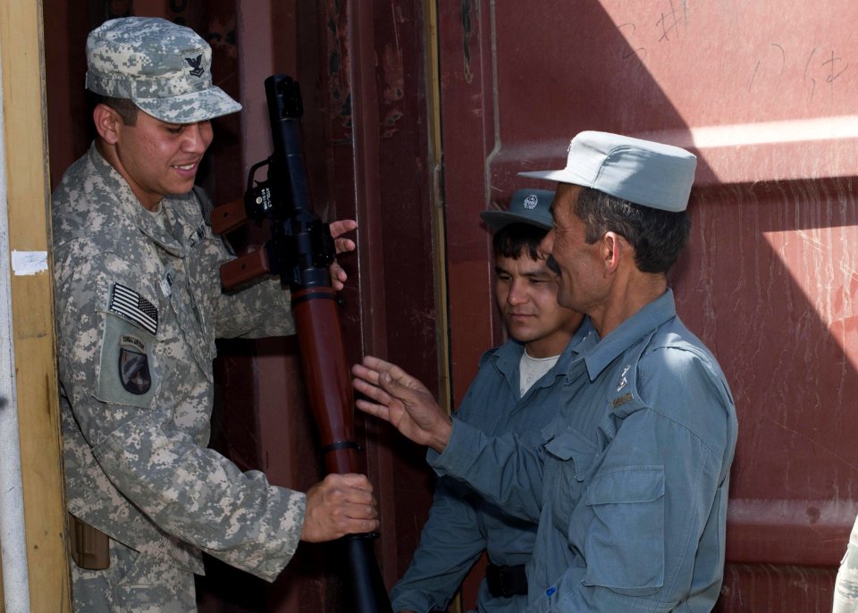 Sailor shares experiences as Afghan Adviser DVIDS397125