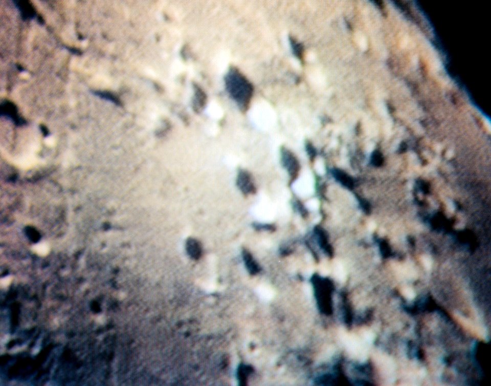 S69-34479 (25489727193)