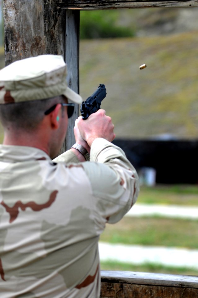 Sailors at Guantanamo Weapon Range DVIDS301520