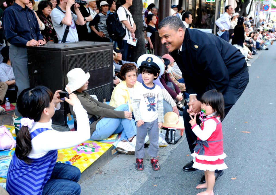 Sailors participate in Hakata Dontaku Festival DVIDS276603