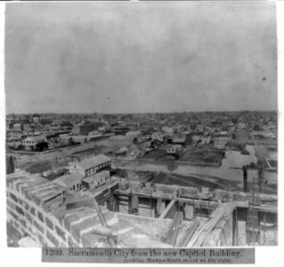 Sacramento City from the new Capitol Bldg. looking North- 9th Street at the right. LCCN2002722027