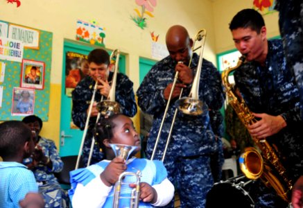 Sailors perform at the Centre Pilote pour la Petite Enfance (CPPE). (7204526864)