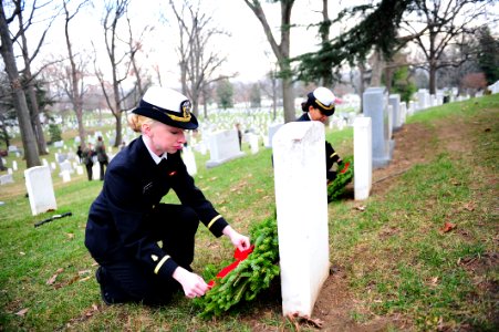 Sailors place wreaths at Arlington National Cemetery. (8283346331)