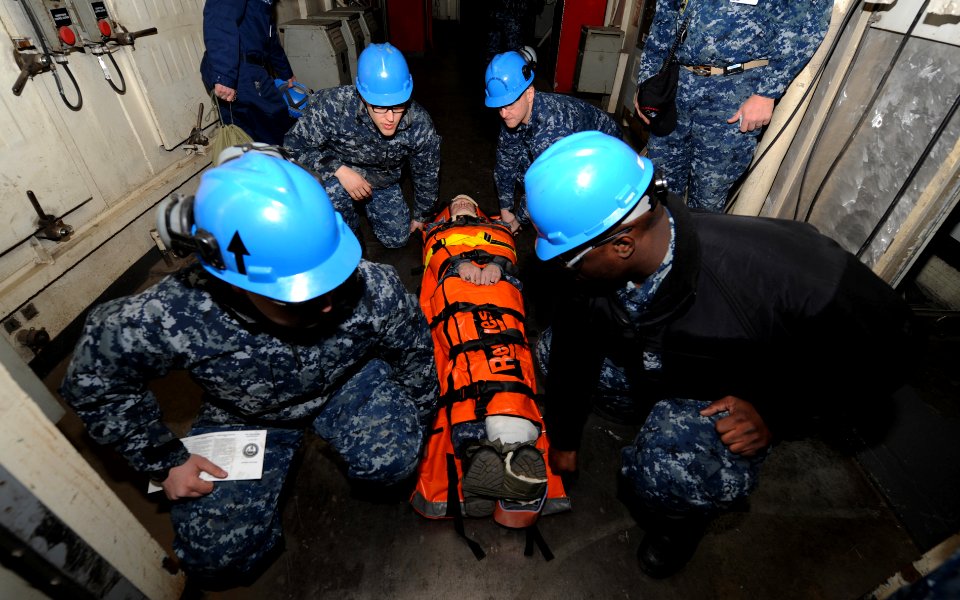Sailors practice stretcher bearer training. (8410210783)