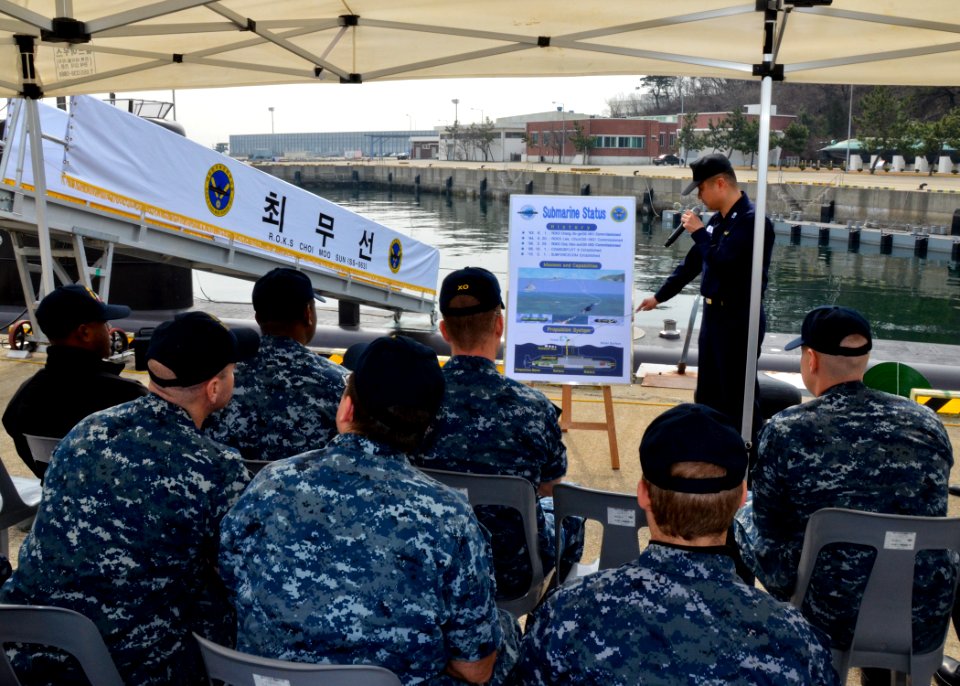 Sailors visit Jinhae Naval Base 150316-N-YM720-014